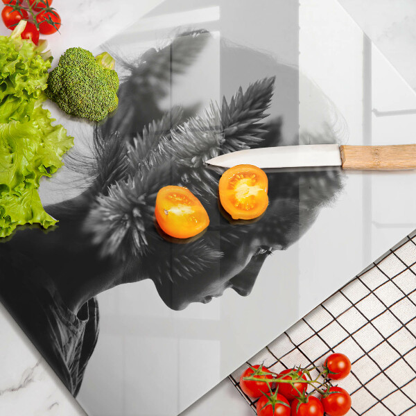 Kuchynská doska veľká zo skla Žena a les