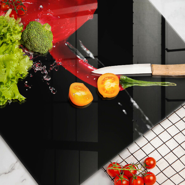 Kuchynská doska zo skla Červená paprika vo vode