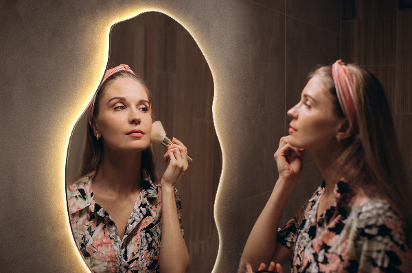 Nepravidelne led zrkadlo moderné 45x90 cm