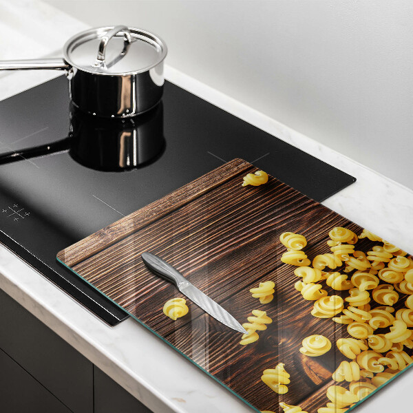 Kryt na sporák Cestoviny na stole