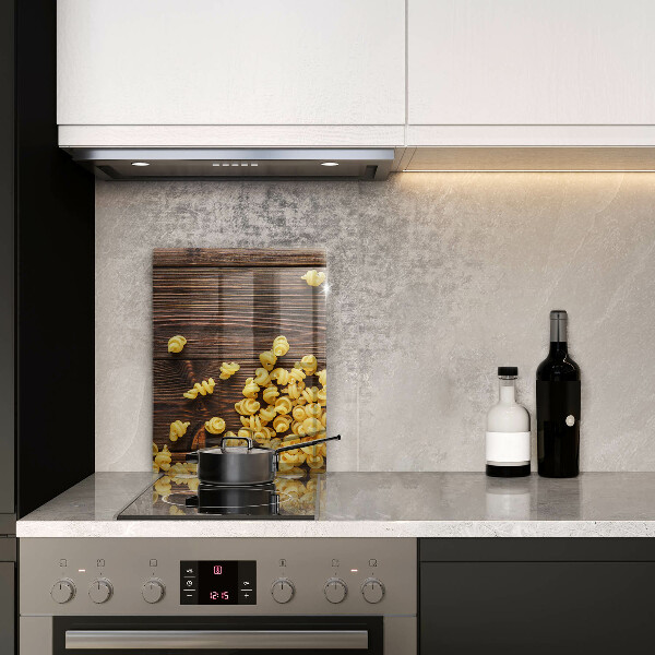 Kryt na sporák Cestoviny na stole