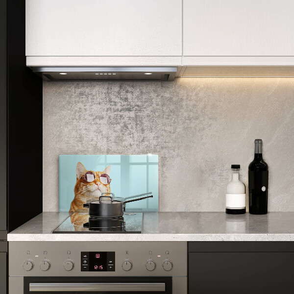 Krycia doska na sklokeramickú varnú dosku Červená mačka s okuliarmi