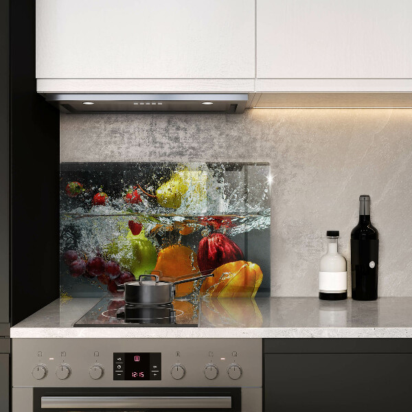 Kryt na indukčnú dosku Šťavnaté ovocie vo vode