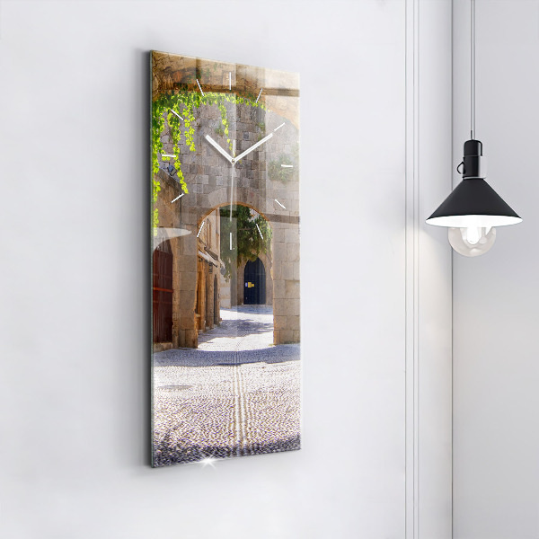 Vertikálne hodiny Malebná ulica Rodosu