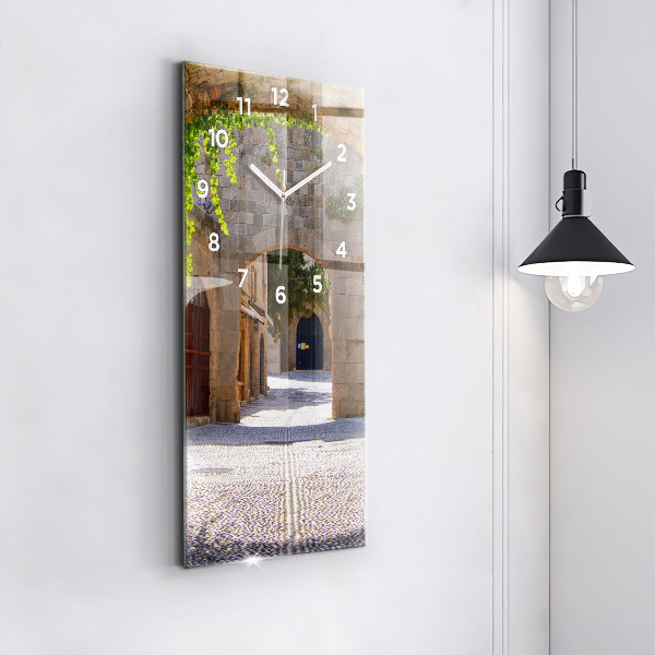 Vertikálne hodiny Malebná ulica Rodosu