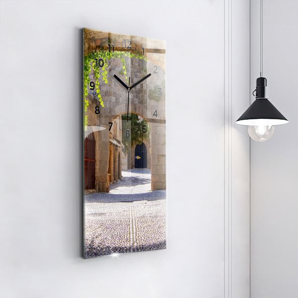 Vertikálne hodiny Malebná ulica Rodosu
