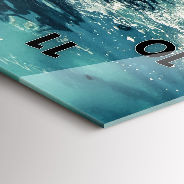 Vertikálne hodiny Slon plávajúci v oceáne