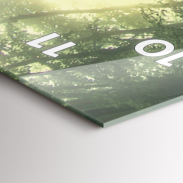 Vertikálne hodiny Ráno hmlový les