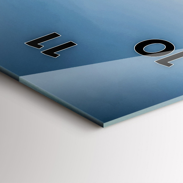 Vertikálne hodiny Maják