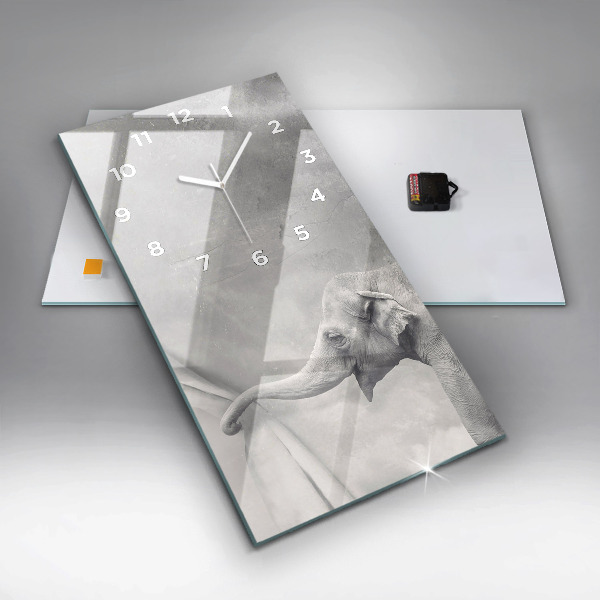 Vertikálne hodiny Slon