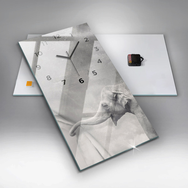 Vertikálne hodiny Slon