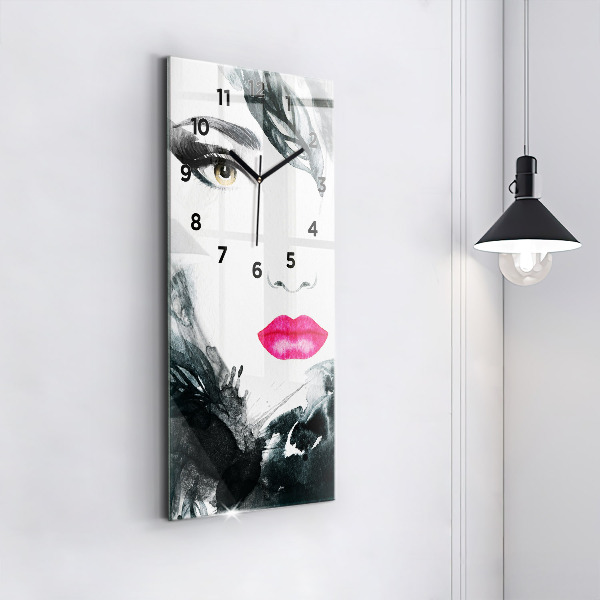 Vertikálne hodiny Portrét ženy s červenými perami