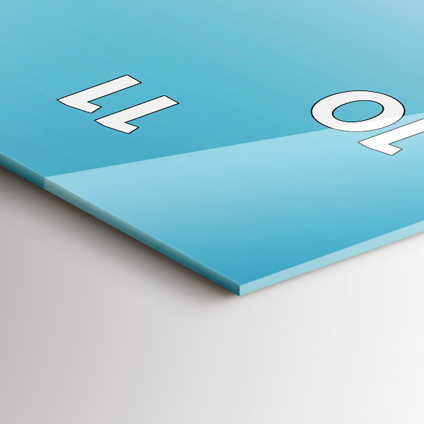 Vertikálne hodiny Lietajúci ostrov