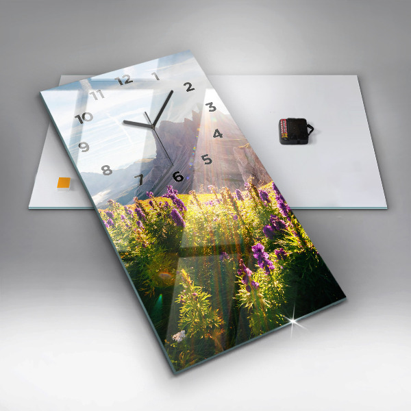 Vertikálne hodiny Levanduľová lúka