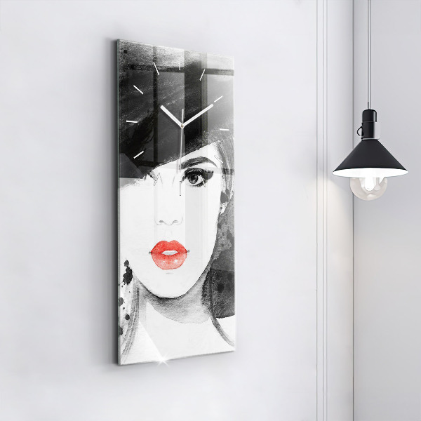 Vertikálne hodiny Žena v klobúku