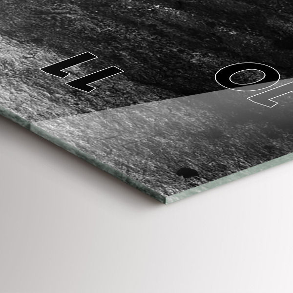 Vertikálne hodiny Žena v klobúku