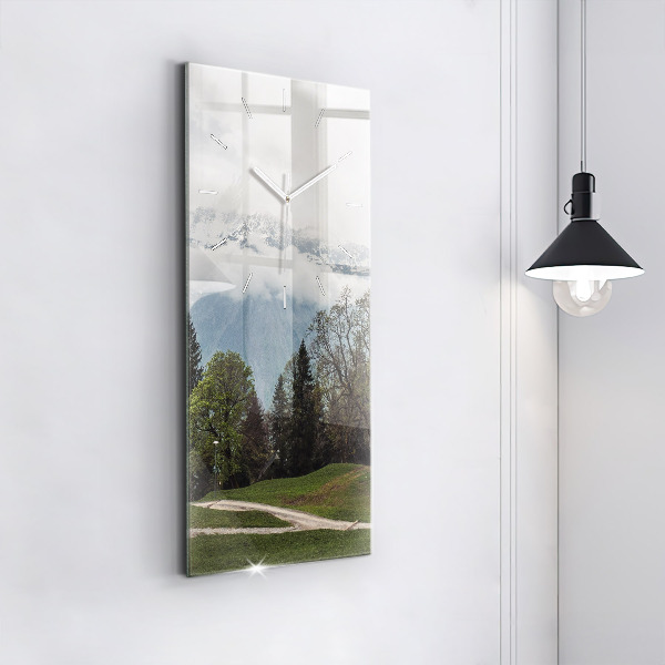Vertikálne hodiny Výhľad na hory