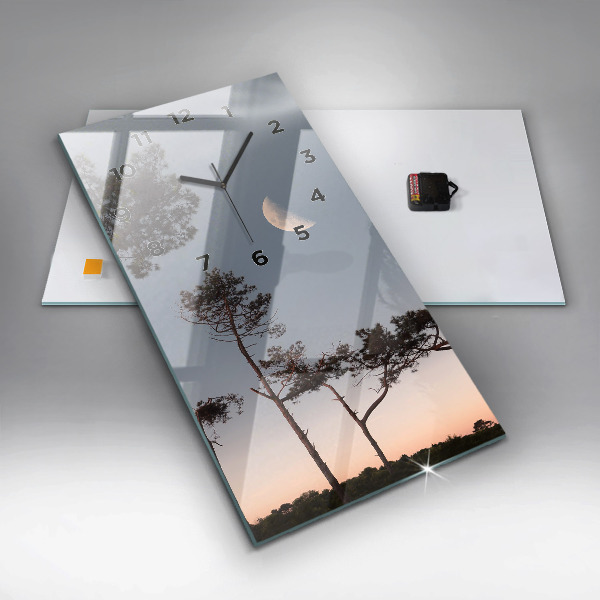 Vertikálne hodiny Polmesiac a stromy