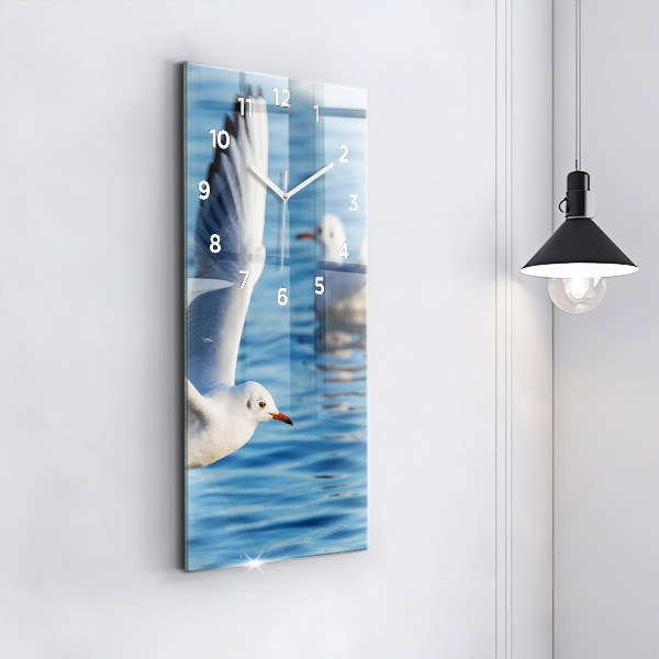 Vertikálne hodiny Čajky v Gdyni