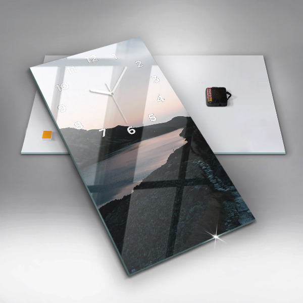 Vertikálne hodiny Jazero a hory