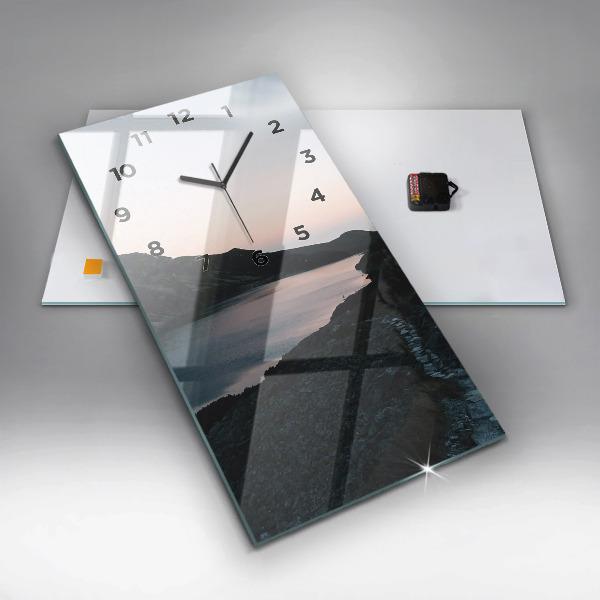 Vertikálne hodiny Jazero a hory