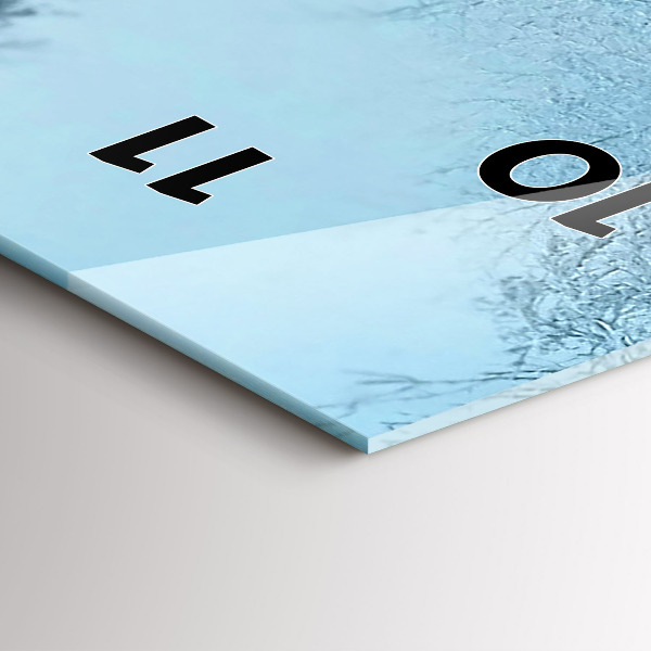 Vertikálne hodiny Jeleň na tratiach