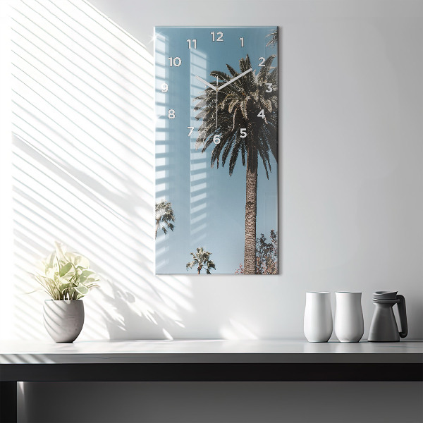 Vertikálne hodiny Palmy v Los Angeles