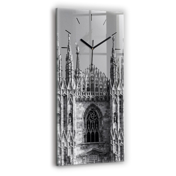 Vertikálne hodiny Katedrála Duomo di Milano