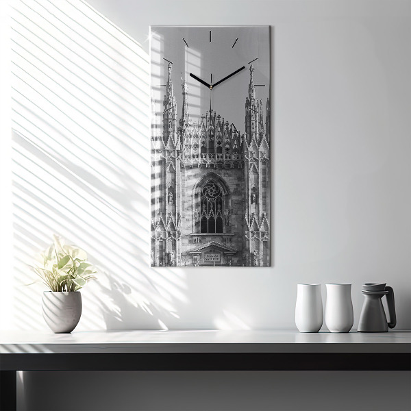 Vertikálne hodiny Katedrála Duomo di Milano