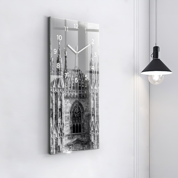 Vertikálne hodiny Katedrála Duomo di Milano