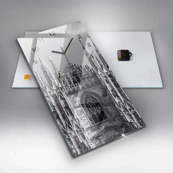 Vertikálne hodiny Katedrála Duomo di Milano