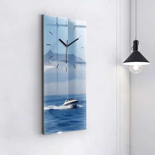 Vertikálne hodiny Plachetnica na oceáne