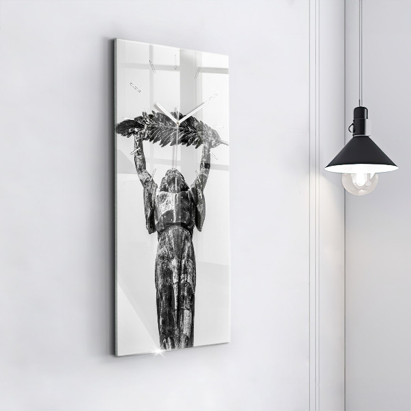 Vertikálne hodiny Socha slobody v Budapešti