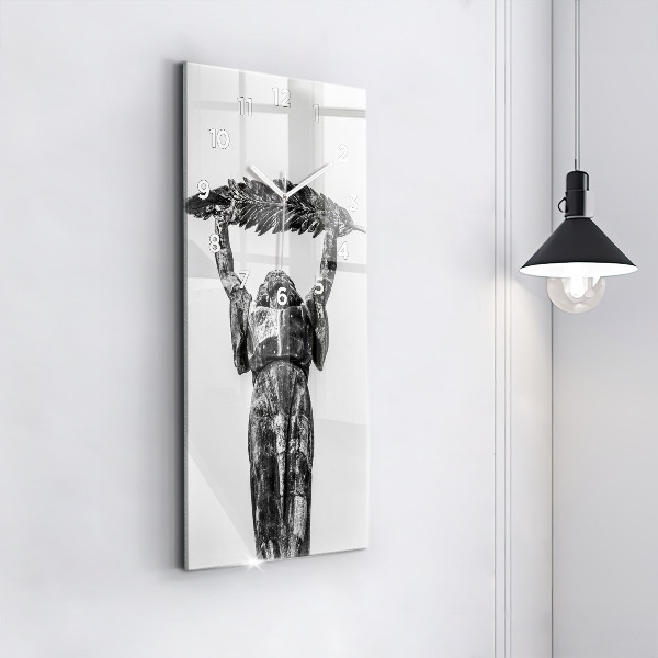 Vertikálne hodiny Socha slobody v Budapešti