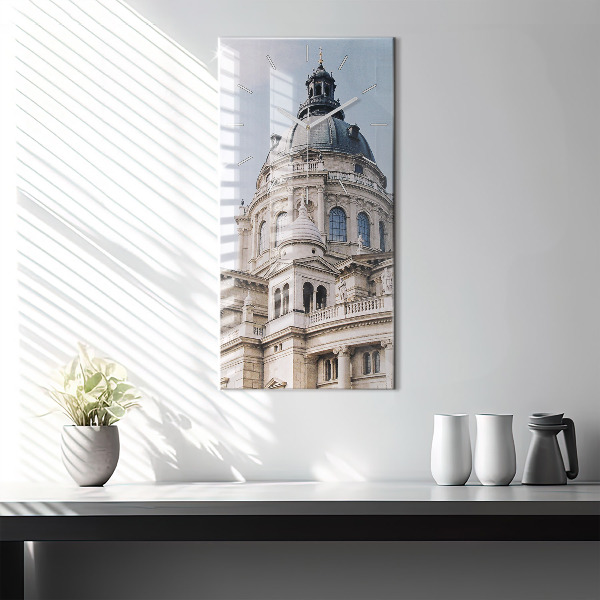 Vertikálne hodiny Bazilika sv Štefan