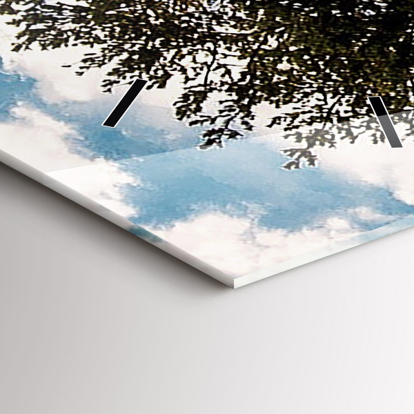 Vertikálne hodiny Strom na kopci