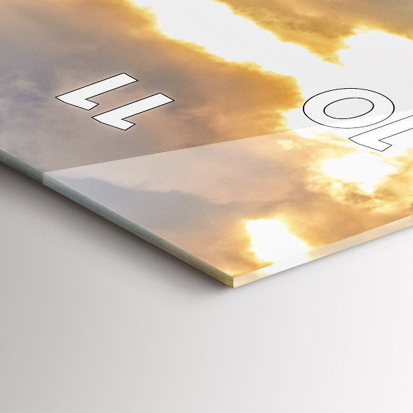 Vertikálne hodiny Krajina s lesmi