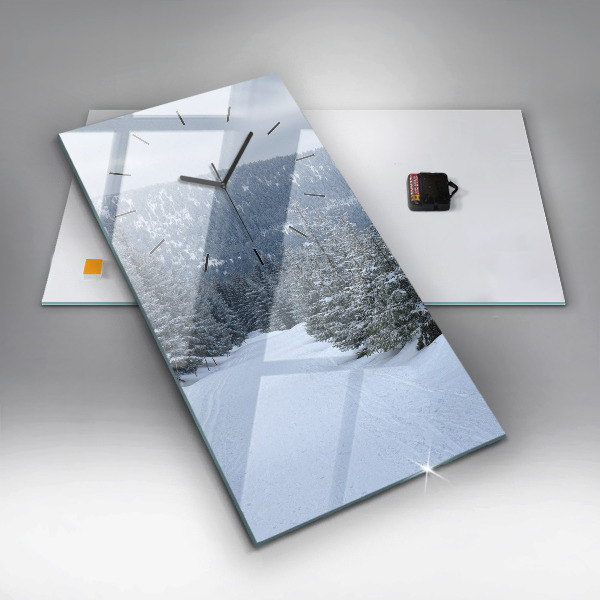 Vertikálne hodiny České Krkonoše v zime