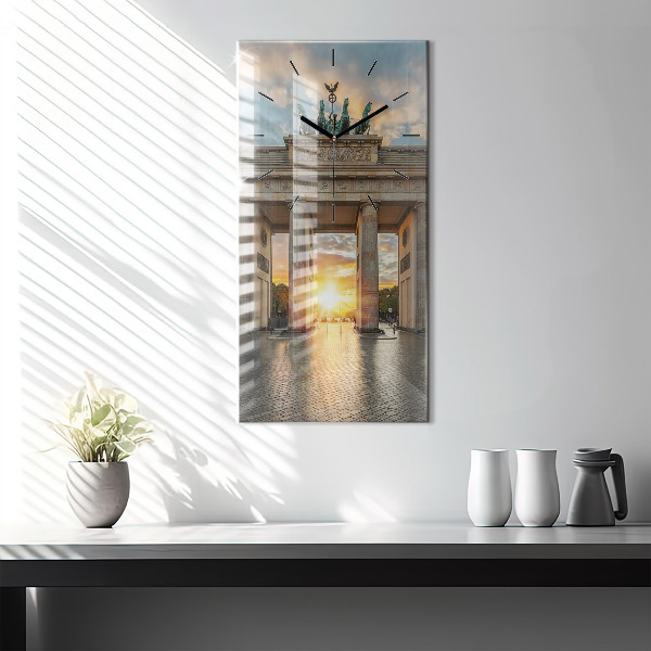 Vertikálne hodiny Brandenburská brána v Berlíne