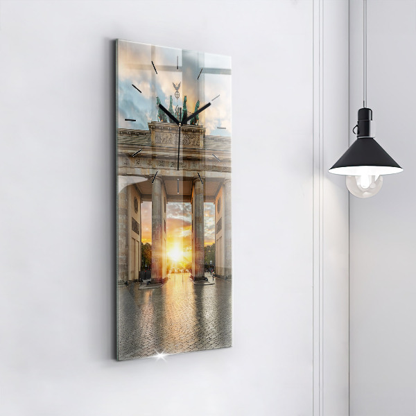 Vertikálne hodiny Brandenburská brána v Berlíne