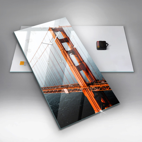 Vertikálne hodiny Golden Gate Bridge