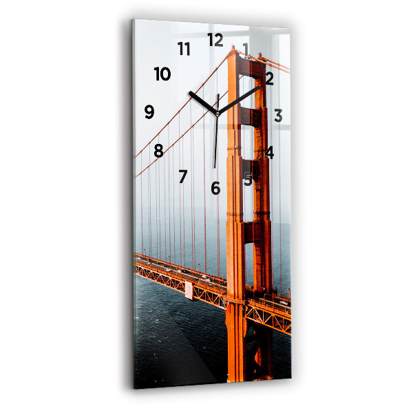 Vertikálne hodiny Golden Gate Bridge