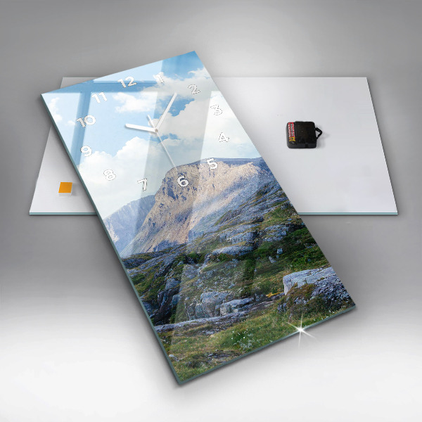 Vertikálne hodiny Skalnatá krajina