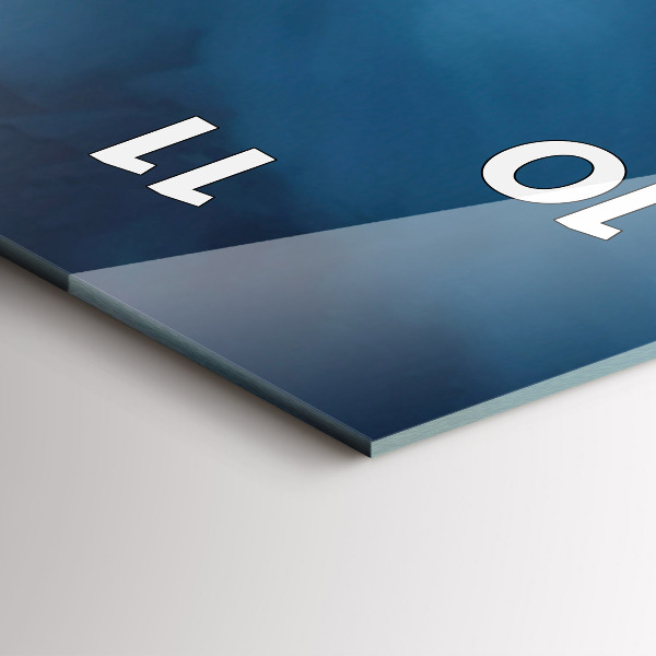 Vertikálne hodiny Stan v horách na Islande