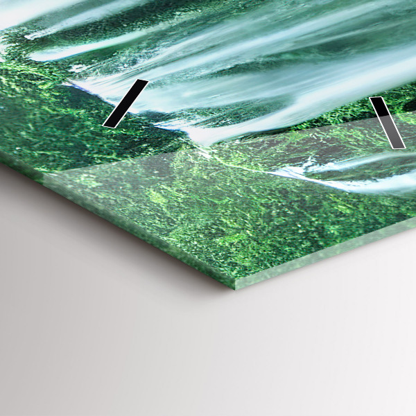 Vertikálne hodiny Vodopád medzi machom