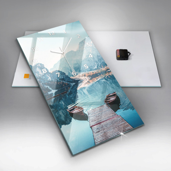 Vertikálne hodiny Lode na jazere