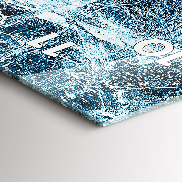 Vertikálne hodiny Zamrznutá stena