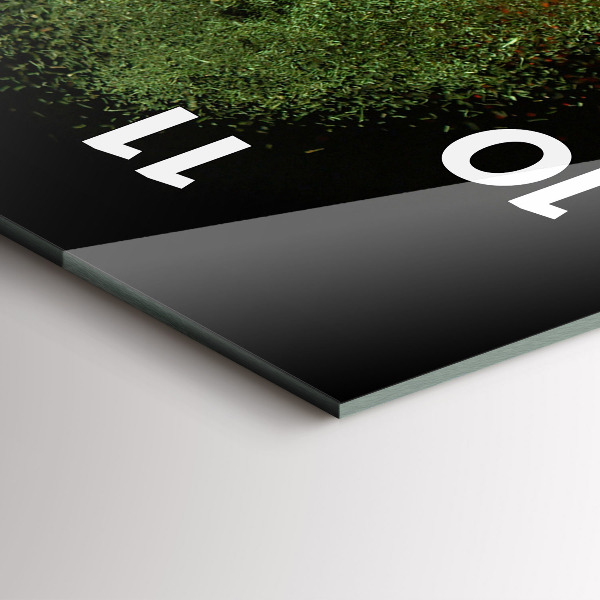 Vertikálne hodiny Korenie sa rozsypalo