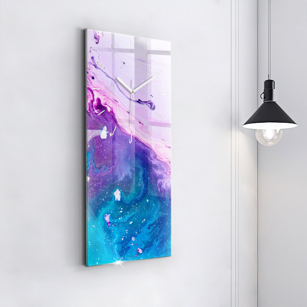 Vertikálne hodiny farebné pozadie