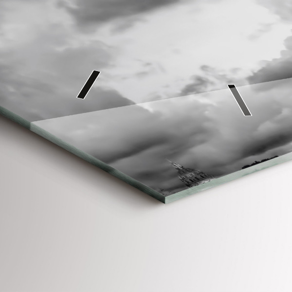 Horizontálne hodiny Effelova veža v Paríži